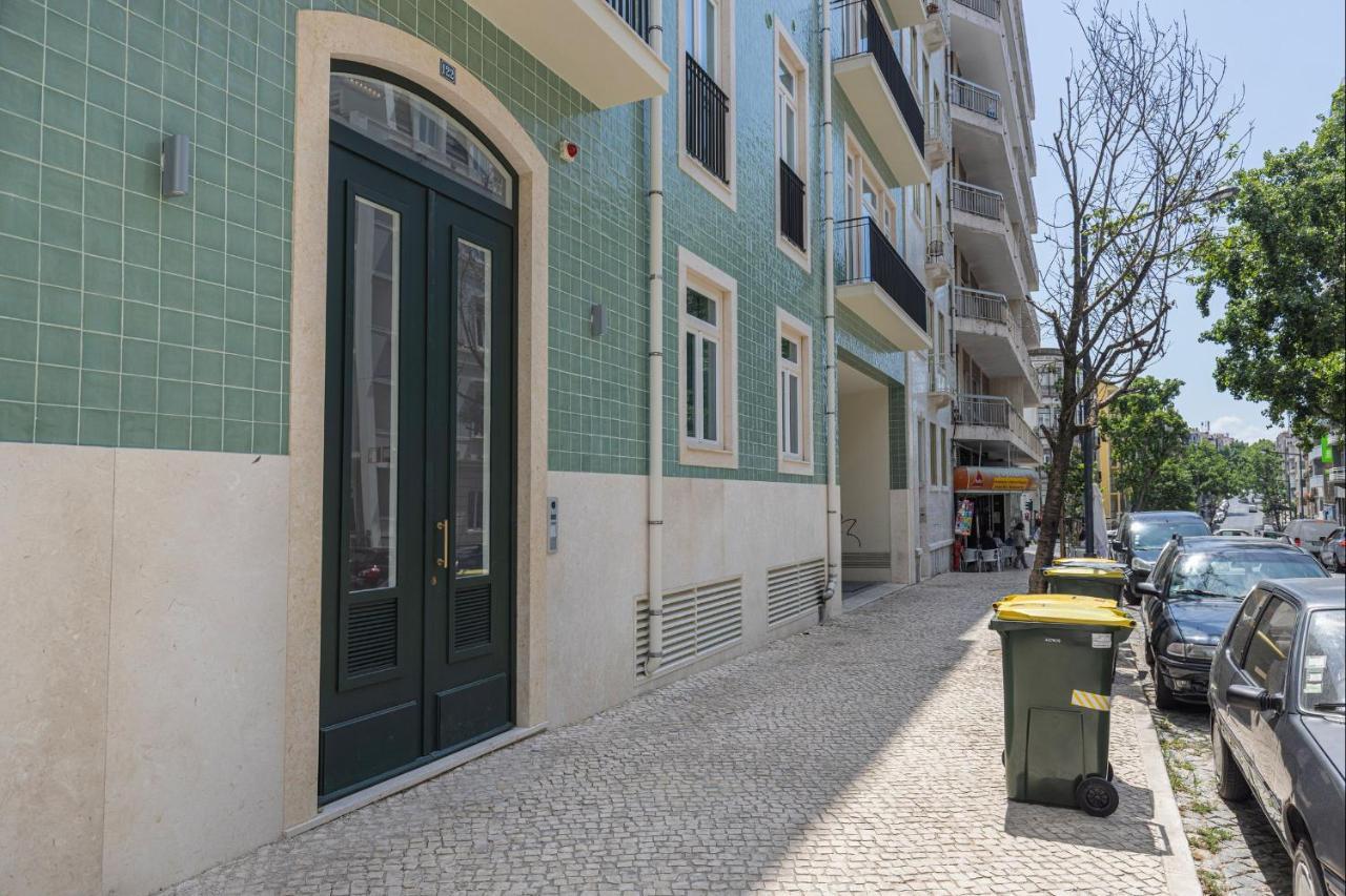 Upscale Apartment In City Center By Lovelystay Lisbon Luaran gambar